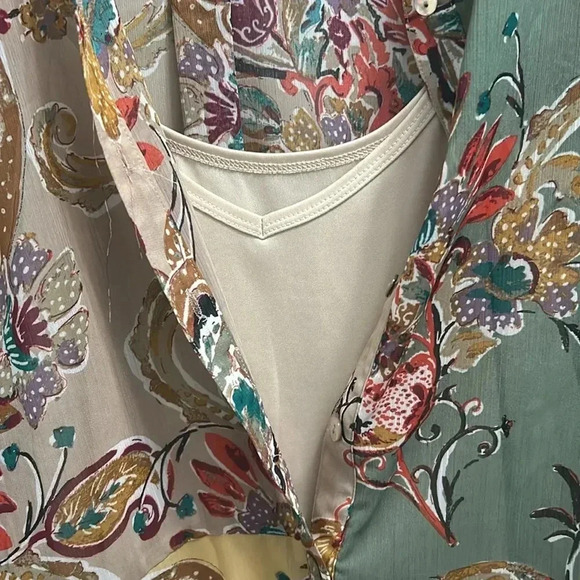 NWT FIGUEROA & FLOWER LONG SLEEVE FLORAL BLOUSE - Picture 8 of 8